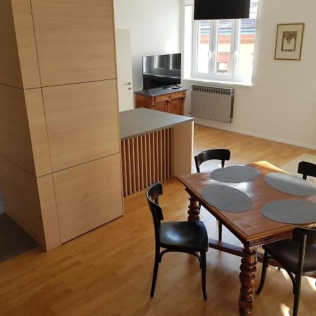 Apartmani Seven App Загреб Экстерьер фото